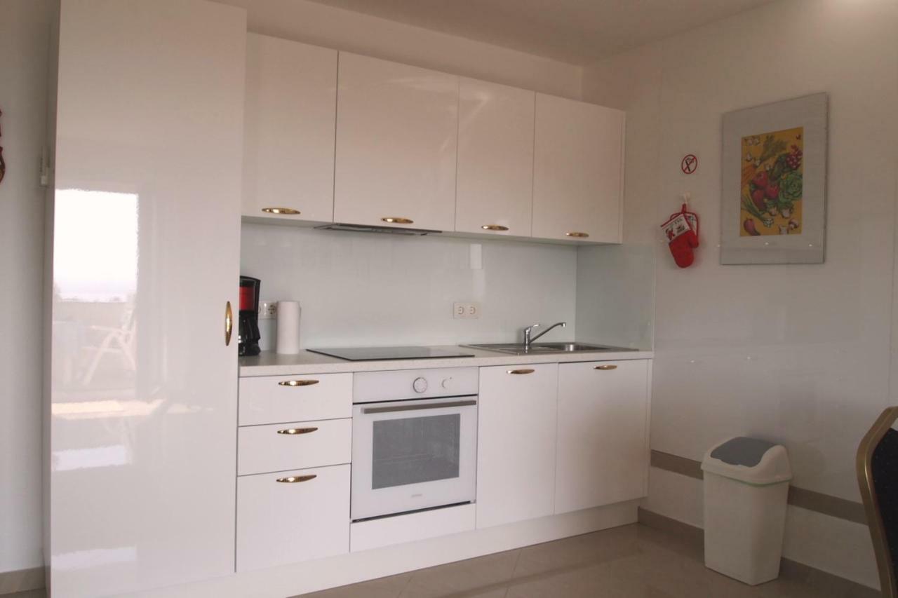 Open Hus Apartman Krvavica Kültér fotó